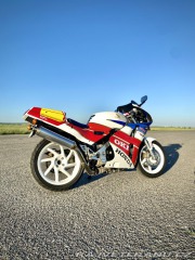 Honda Ostatní modely VFR400R 88’ 1988