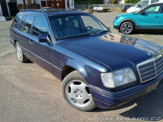 Mercedes-Benz E MB 124T E 220 1996