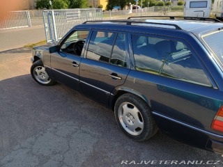 Mercedes-Benz E MB 124T E 220 1996