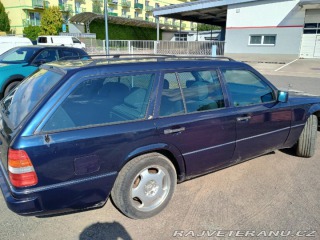 Mercedes-Benz E MB 124T E 220 1996