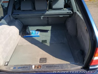 Mercedes-Benz E MB 124T E 220 1996