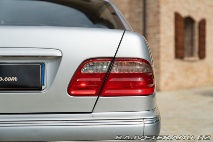 Mercedes-Benz E E430 V8 2000