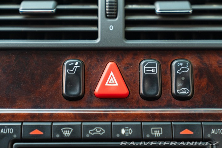 Mercedes-Benz E E430 V8 2000