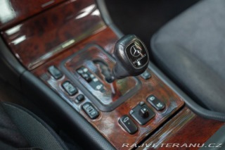 Mercedes-Benz E E430 V8 2000