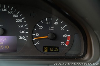 Mercedes-Benz E E430 V8 2000