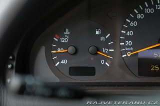 Mercedes-Benz E E430 V8 2000