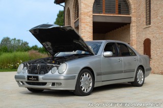 Mercedes-Benz E E430 V8 2000