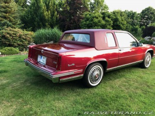 Cadillac Coupe de Ville  1987