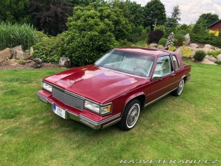 Cadillac Coupe de Ville  1987