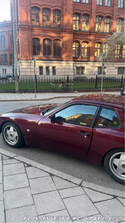 Porsche 944 1984