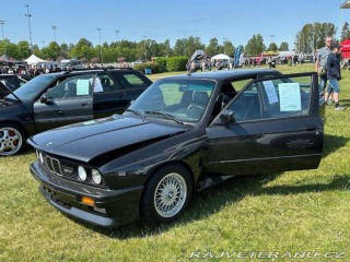 BMW M3 E30 M3 1987