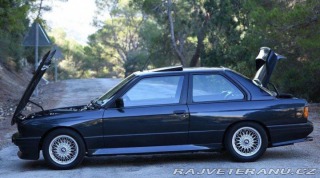 BMW M3 E30 M3 1987