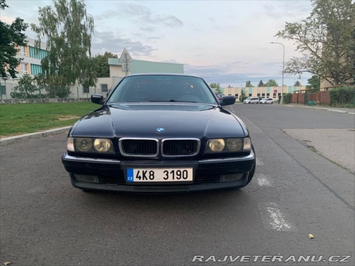 BMW 3 4,0 E38 740i 210kw LPG 1994