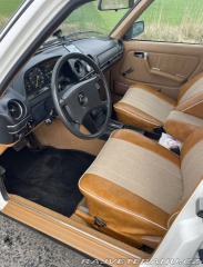 Mercedes-Benz 230 W123 1983