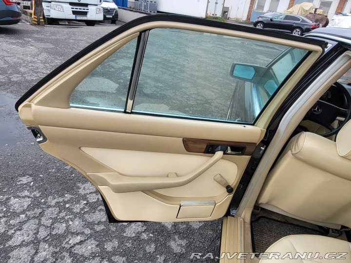Mercedes-Benz S 126 1986