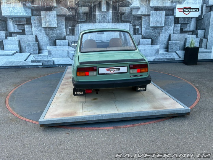 Škoda 105 L, 1987 1987