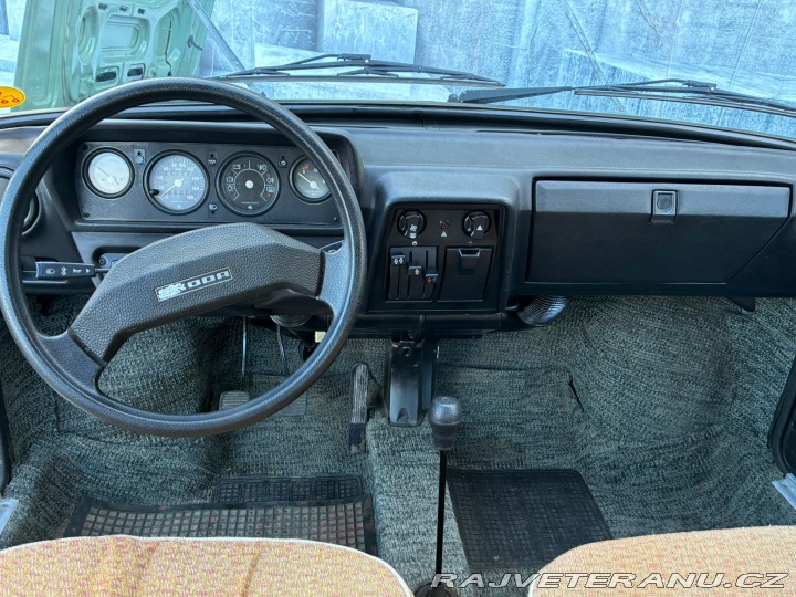 Škoda 105 L, 1987 1987