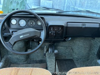 Škoda 105 L, 1987 1987