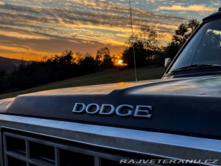 Dodge RAM D-250 1986