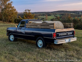 Dodge RAM D-250 1986