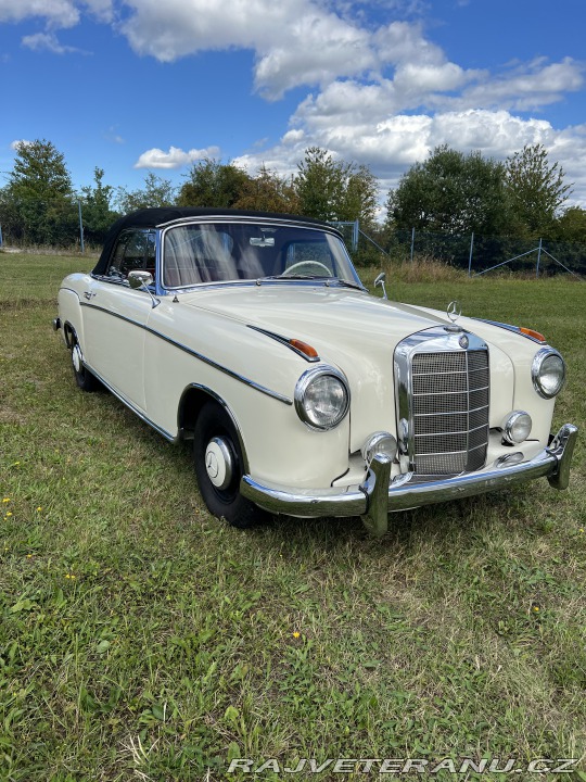 Mercedes-Benz 220 S Ponton 1958