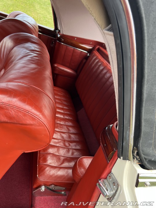 Mercedes-Benz 220 S Ponton 1958