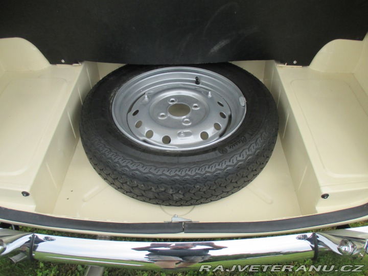 Triumph TR4 TR4A IRS 1964
