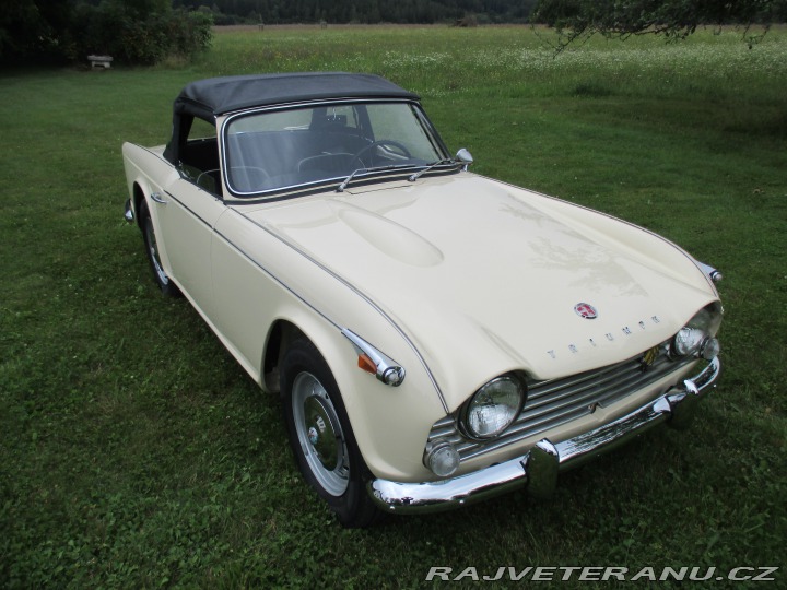 Triumph TR4 TR4A IRS 1964