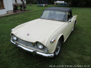 Triumph TR4 TR4A IRS 1964