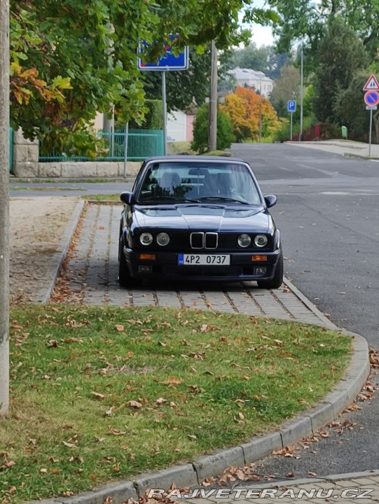 BMW 3 E30 318i cabrio 1990