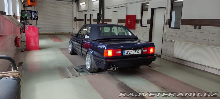 BMW 3 E30 318i cabrio 1990
