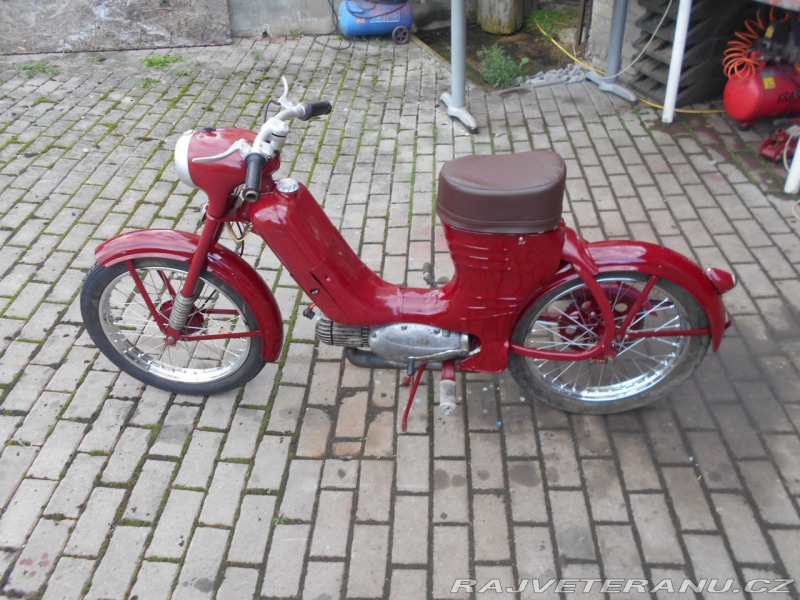 Jawa 50 550 pařez