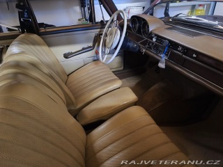 Mercedes-Benz 250 108W 1967
