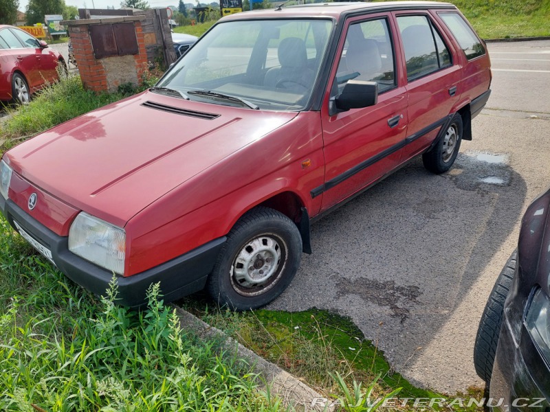 Škoda Favorit 135 LS