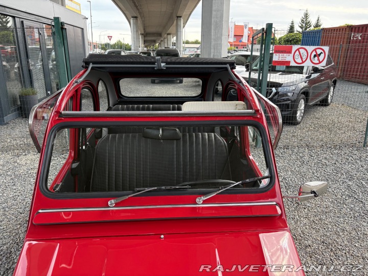Citroën 2CV kompletně po renovaci 1981