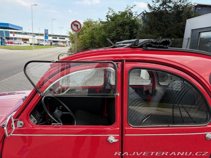 Citroën 2CV kompletně po renovaci 1981