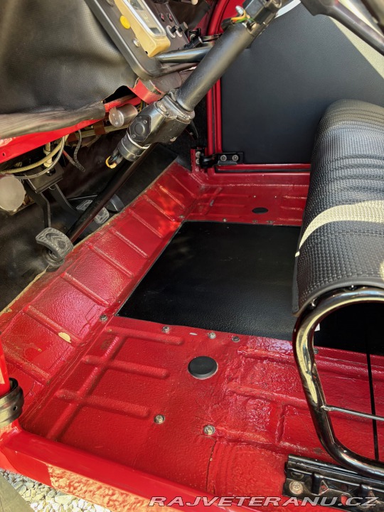 Citroën 2CV kompletně po renovaci 1981