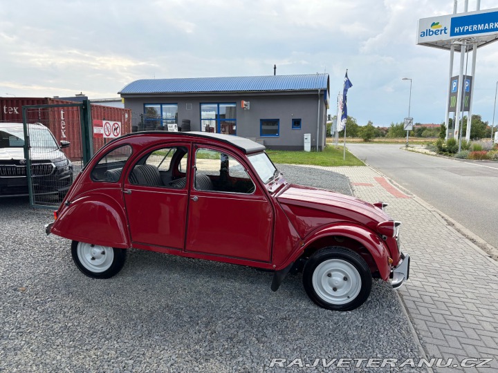 Citroën 2CV kompletně po renovaci 1981