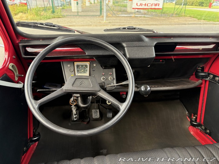 Citroën 2CV kompletně po renovaci 1981