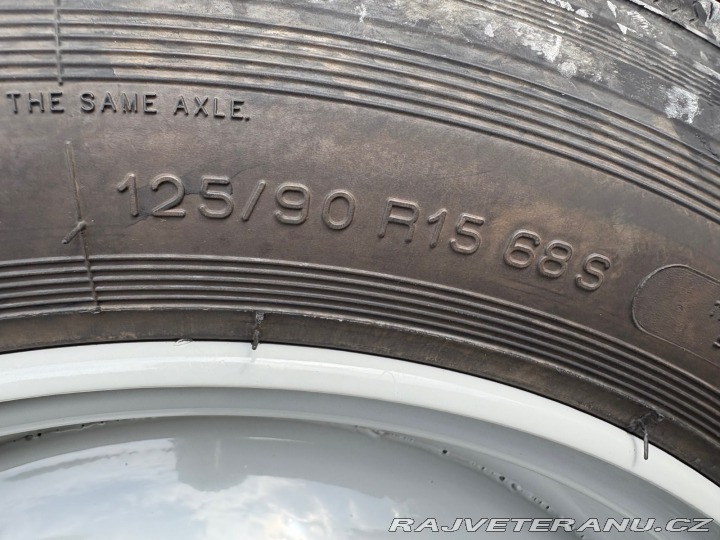 Citroën 2CV kompletně po renovaci 1981