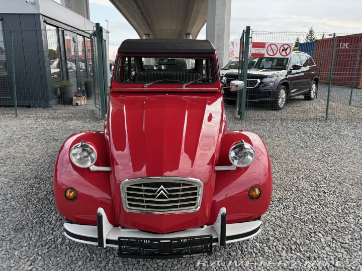 Citroën 2CV kompletně po renovaci 1981