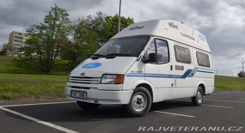 Ford Transit 100l