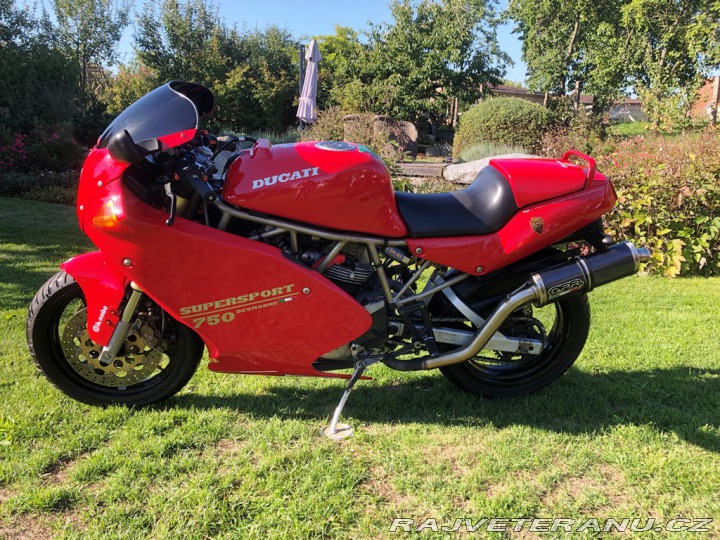 Ducati 750 ss, plně funkční, + díly 1996