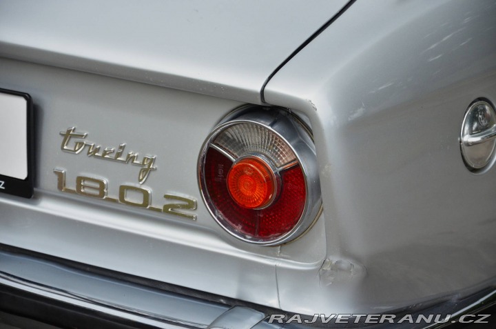 BMW 8 1802 Touring E10 1974