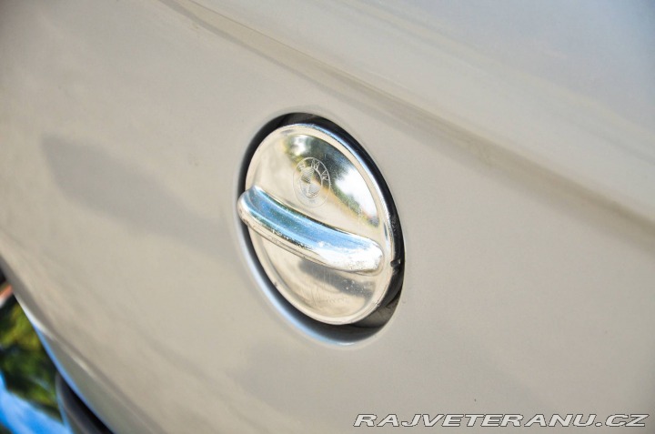 BMW 8 1802 Touring E10 1974