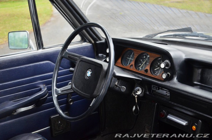 BMW 8 1802 Touring E10 1974