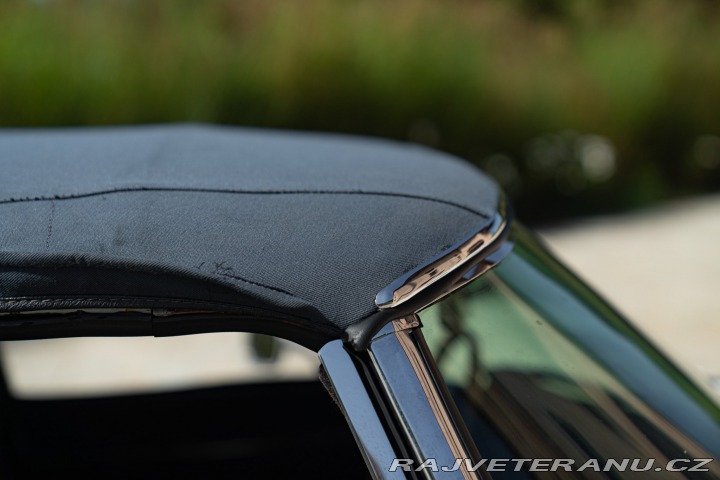 Jaguar E-Type I° SERIE 4.2 ROADSTER 1968