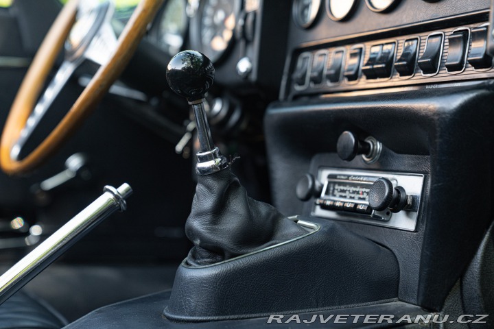 Jaguar E-Type I° SERIE 4.2 ROADSTER 1968