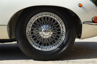 Jaguar E-Type I° SERIE 4.2 ROADSTER 1968