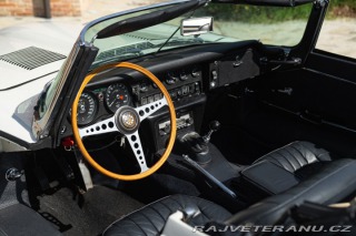 Jaguar E-Type I° SERIE 4.2 ROADSTER 1968